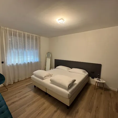 Ad Suite Apartment-3